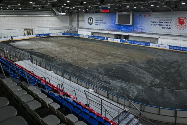 В Перми в СК имени Сухарева завершили ремонт ледовой арены