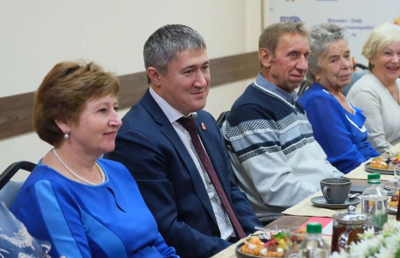 Дмитрий Махонин встретился с ветеранами промышленных предприятий Прикамья