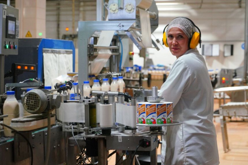 Юговской комбинат построит крупнейшую в России линию по производству творога
