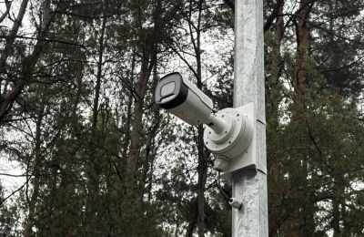 Житель Прикамья демонтировал камеру после жалобы соседа на слежку