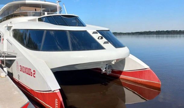 ​В Перми с 4 мая возобновляются регулярные рейсы электрокатамарана «ЭкоходЪ 2»