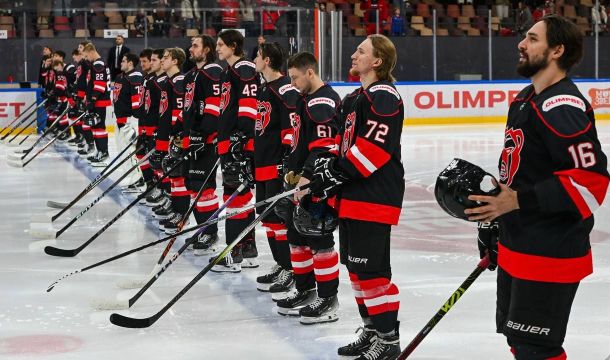 «Молот» уступил «Омским Крыльям»