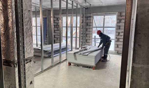 ​Первые номера гостиницы AZIMUT на улице Окулова будут готовы в ближайшее время