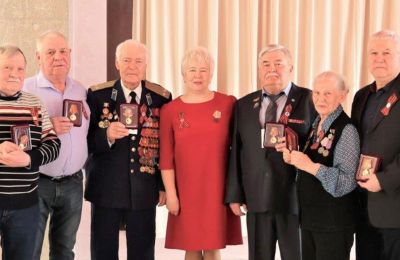 ​Пермское предприятие поздравило ветеранов с 80-летием Великой Победы