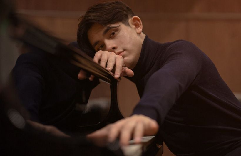 ​Всемирно известный пианист Джордж Харлионо выступит в Органном зале Пермской краевой филармонии