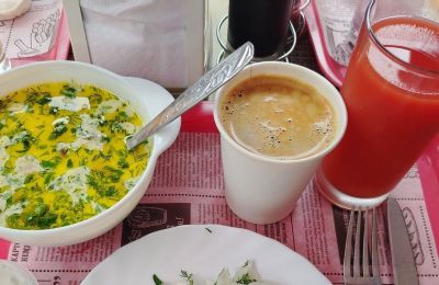 В восьми школах и детсадах Прикамья выявили нарушения учета поставок продуктов