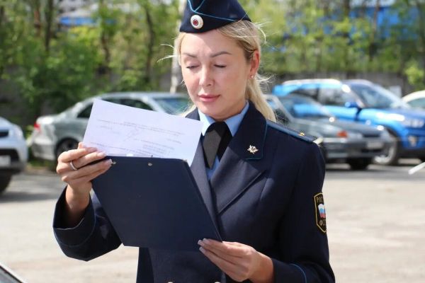 В Перми в Камской Долине снесли самовольное здание после вмешательства приставов
