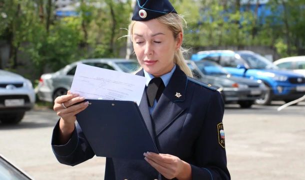 В Перми в Камской Долине снесли самовольное здание после вмешательства приставов