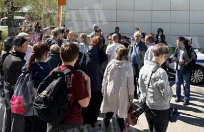 После атаки беспилотников в Прикамье повреждены жилой дом и административное здание