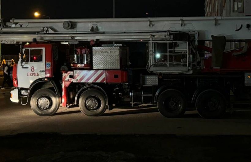 В Перми произошло возгорание строящегося здания отеля на Окулова