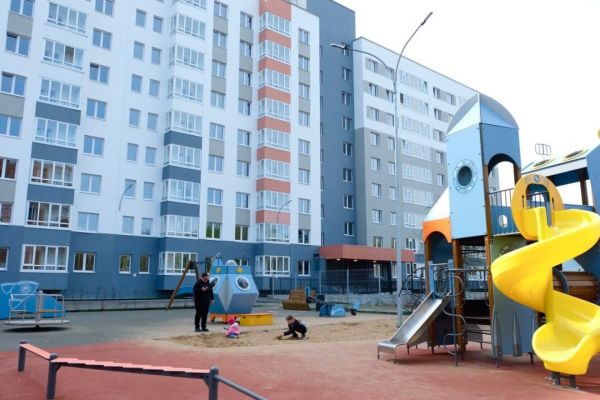 В Перми более 600 человек переезжают в новый дом из аварийного жилья