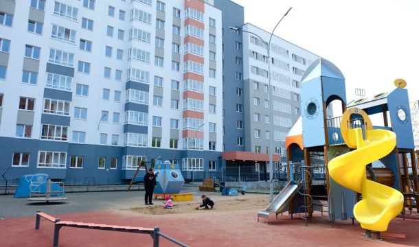 В Перми более 600 человек переезжают в новый дом из аварийного жилья