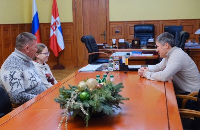 ​Глава Прикамья исполнил новогоднее желание школьницы