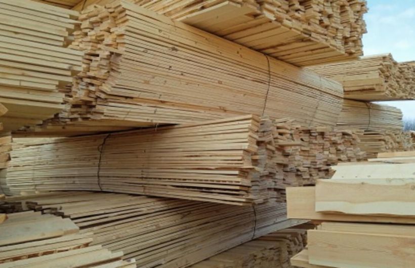 ​Из Пермского края в другие регионы РФ экспортировали почти 130 тысяч кубометров лесоматериалов