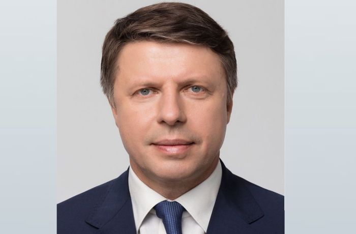 Мандат лидера списка «Единой России» в Заксобрании может перейти Юрию Борисовцу