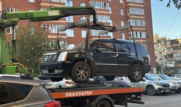Судебные приставы арестовали автомобили пермяков, задолжавших за отопление и горячую воду