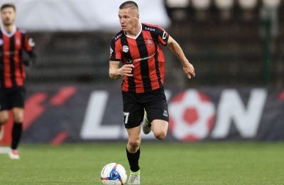 «Амкар Пермь» переиграл «Волну»