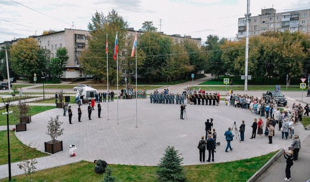 Новый сквер появился в Индустриальном районе Перми  при поддержке филиала «ПМУ» 