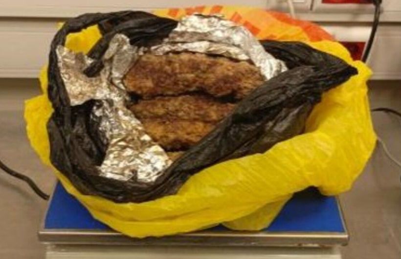 В аэропорту Перми пресекли ввоз 232 килограммов мяса, сыра и масла из Узбекистана и Азербайджана
