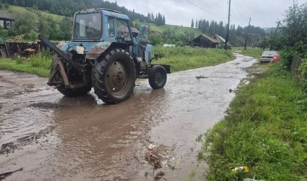 Жители Октябрьского округа и села Кын получат выплаты после паводка