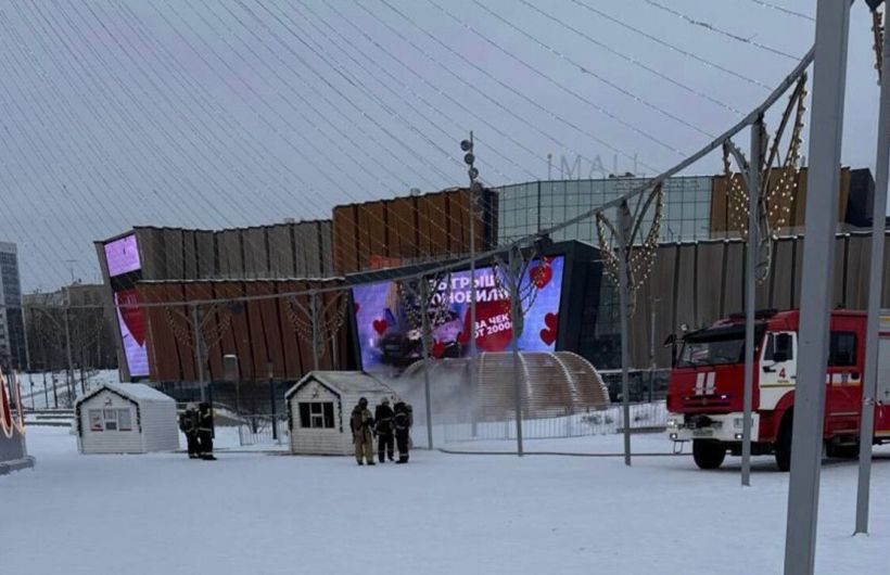 Временно приостановлена работа ледового городка на пермской эспланаде