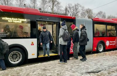 ​В новогодние праздники в Прикамье общественный транспорт и дорожные службы будут работать в режиме круглосуточного контроля