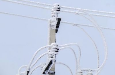 ​Сугробы до 12 сантиметров появились в некоторых районах Прикамья после ночного снегопада