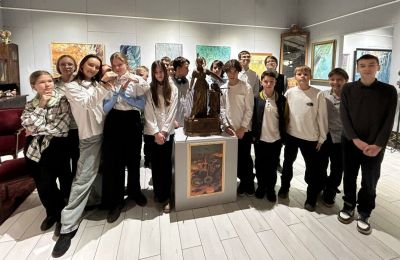 «Русский салон» представляет русские традиции и искусство в пермском ТЦ