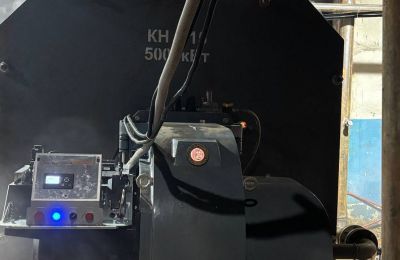 Первый из двух новых котлов начал подавать тепло в систему городского теплоснабжения в Красновишерске