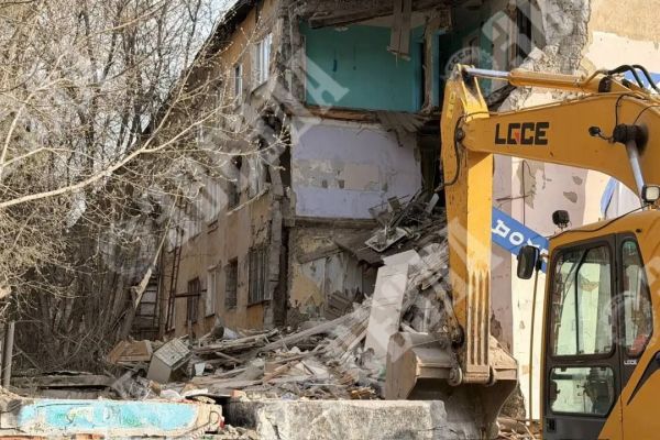 Дом на улице Чкалова, 38, в котором обрушилась стена, снесут до 25 мая