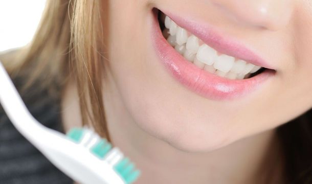 Это простое действие защитит не только улыбку, но и жизнь