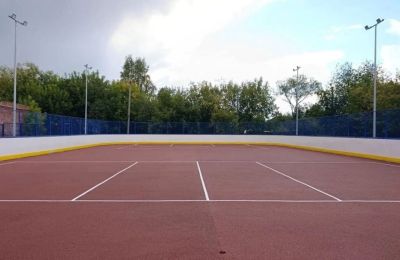 В 11 территориях Прикамья строят и ремонтируют спортивные объекты