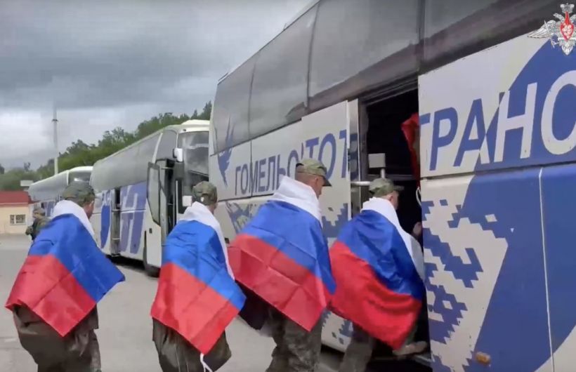 Из украинского плена вернулись трое бойцов из Прикамья