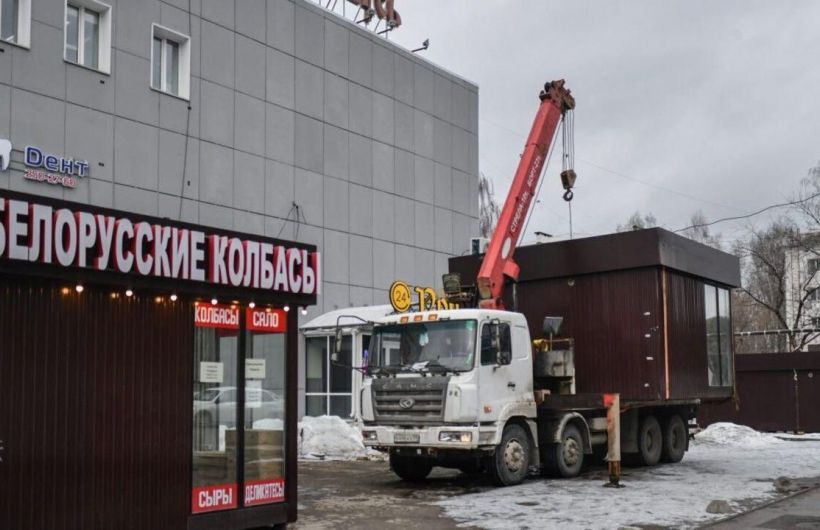 В Перми за апрель демонтировали 40 незаконных торговых объектов