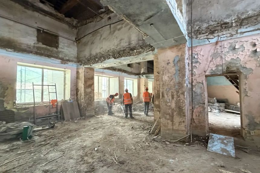 Реконструкцию Гостиного двора начали в Кунгуре 