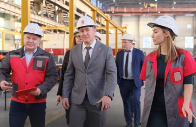 Дмитрий Махонин оценил развитие промышленных предприятий в Лысьве и Чусовом