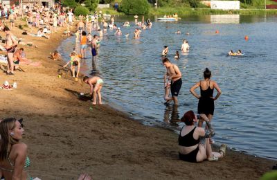 Даже у пляжа юбилей. В Перми готовятся к открытию купального сезона