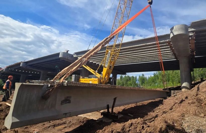 В Перми на новом мосту через Егошиху полностью завершили монтаж пролетного строения