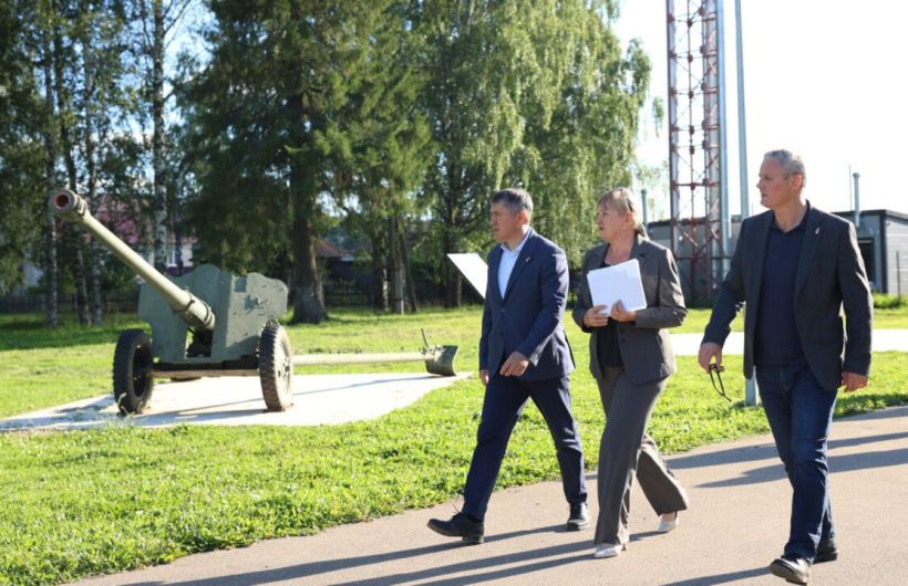 В Юрле благоустроили Парк воинской славы